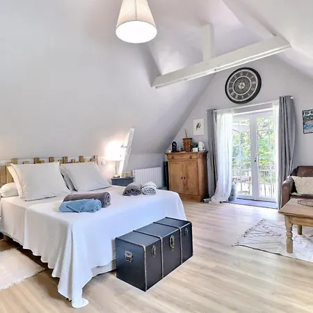 Bed and Breakfast La Gentilhommiere La Bazouges-du-Désert